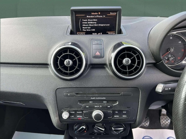 Used Audi A1 2011 for sale - 75582722: Photo 32