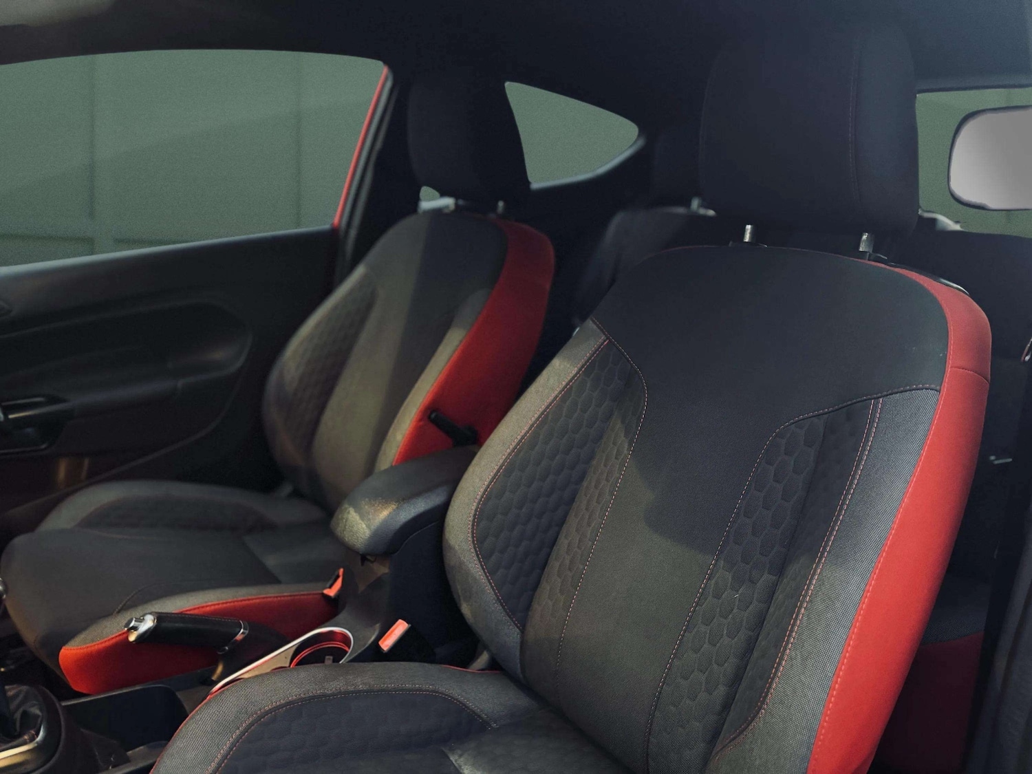 Used Ford Fiesta 2017 for sale - 76506048: Photo 18