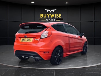 Used Ford Fiesta 2017 for sale - 76506048: Photo