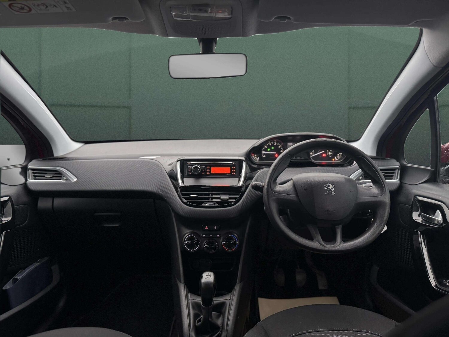 Used Peugeot 208 2016 for sale - 77564255: Photo 17