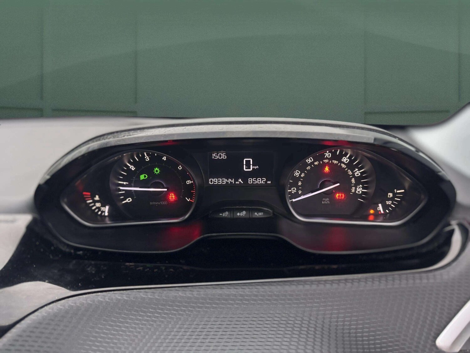 Used Peugeot 208 2016 for sale - 77564255: Photo 19