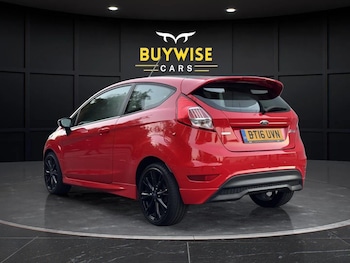 Used Ford Fiesta 2016 for sale - 76046926: Photo