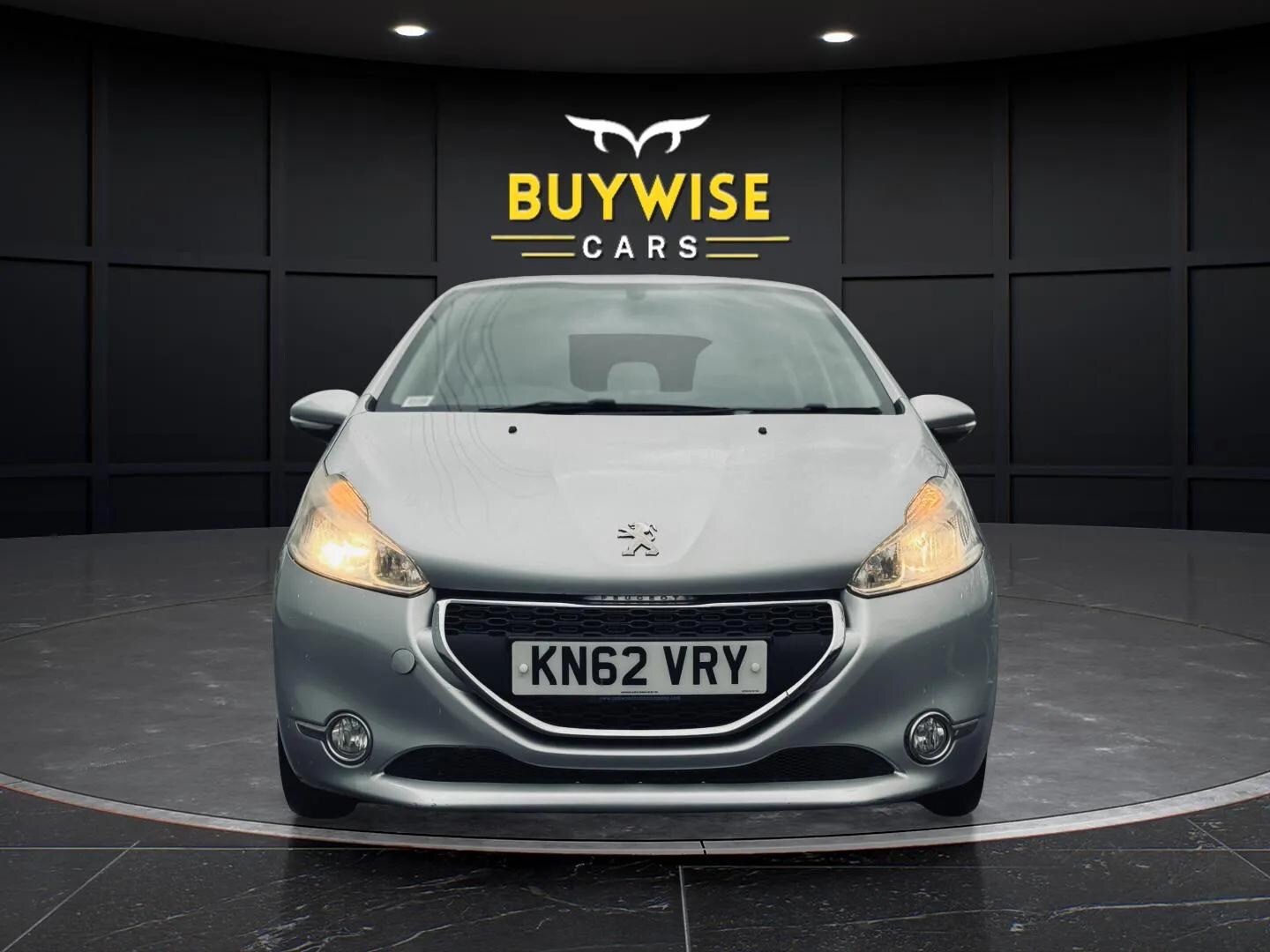 Used Peugeot 208 2012 for sale - 77399351: Photo 7