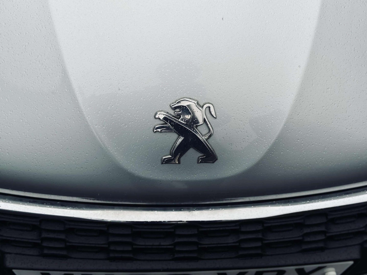 Used Peugeot 208 2012 for sale - 77399351: Photo 9