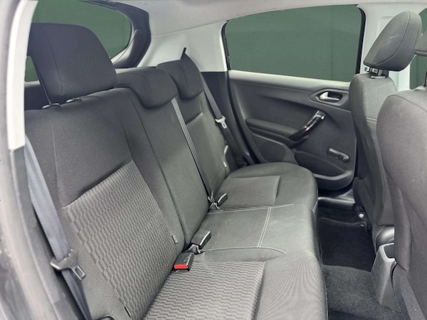Used Peugeot 208 2014 for sale - 75582711: Photo 16