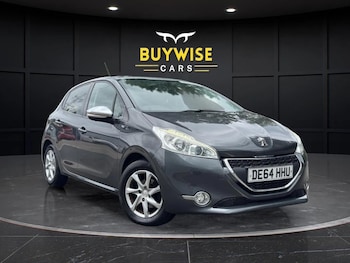 Used Peugeot 208 2014 for sale - 75582711: Photo