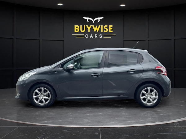 Used Peugeot 208 2014 for sale - 75582711: Photo 6