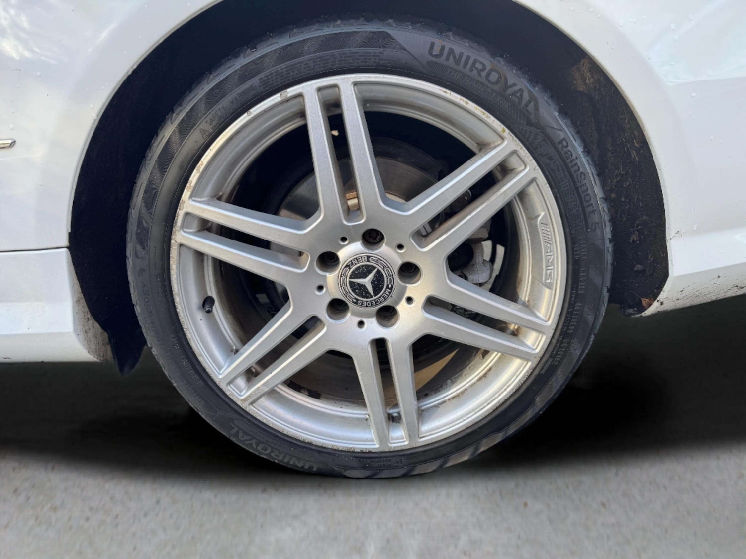 Used Mercedes-Benz E Class 2013 for sale - 76777366: Photo 20