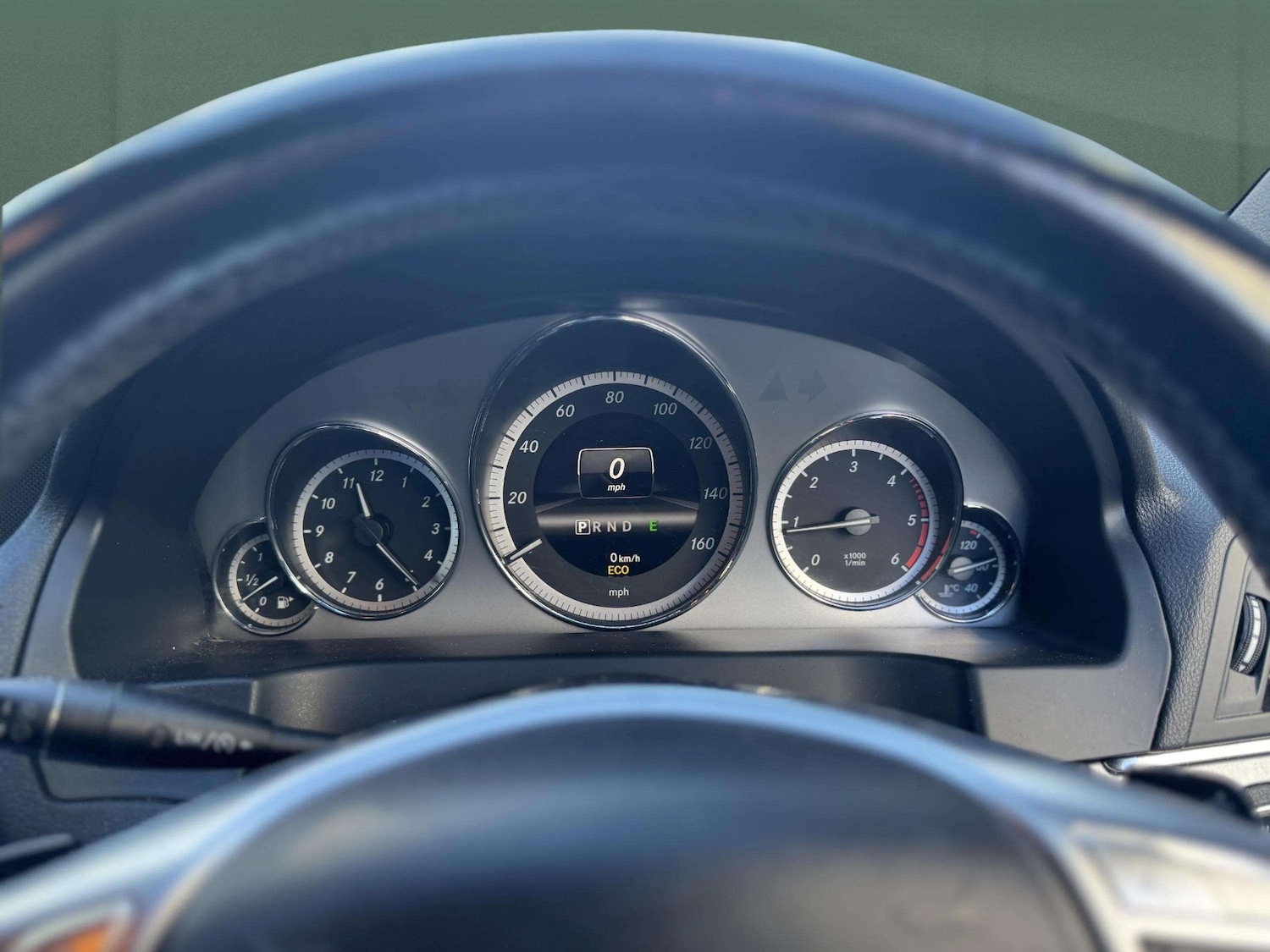 Used Mercedes-Benz E Class 2013 for sale - 76777366: Photo 32