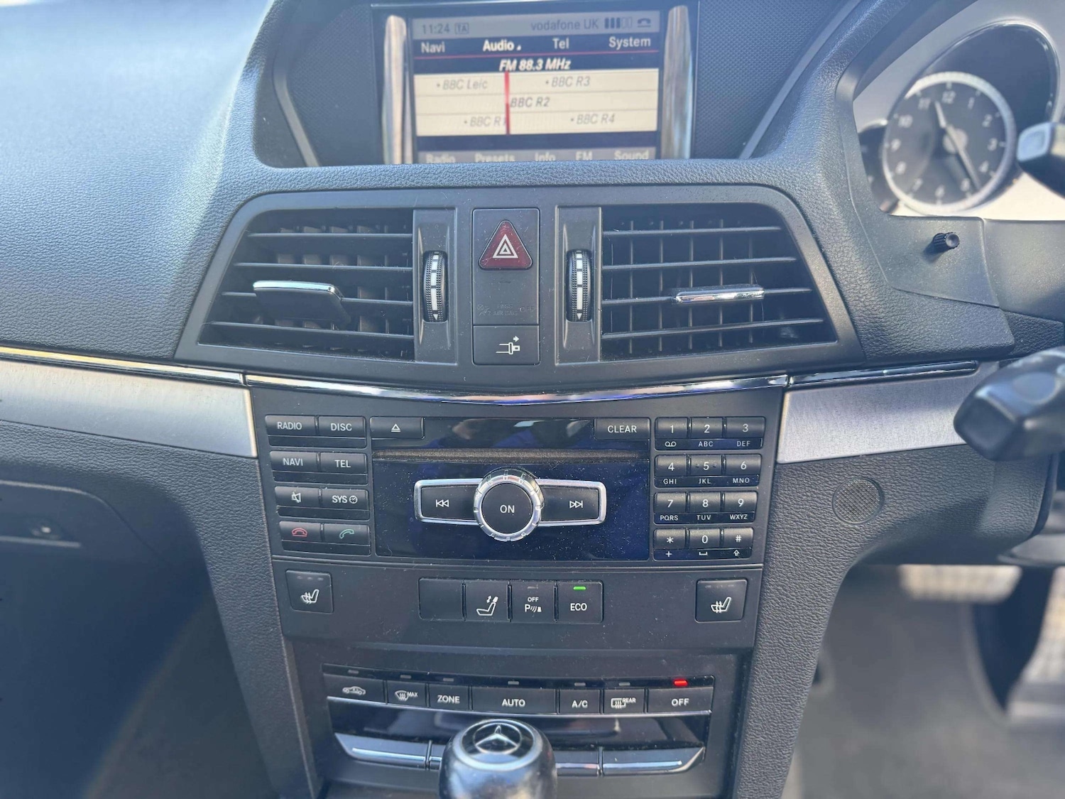 Used Mercedes-Benz E Class 2013 for sale - 76777366: Photo 34