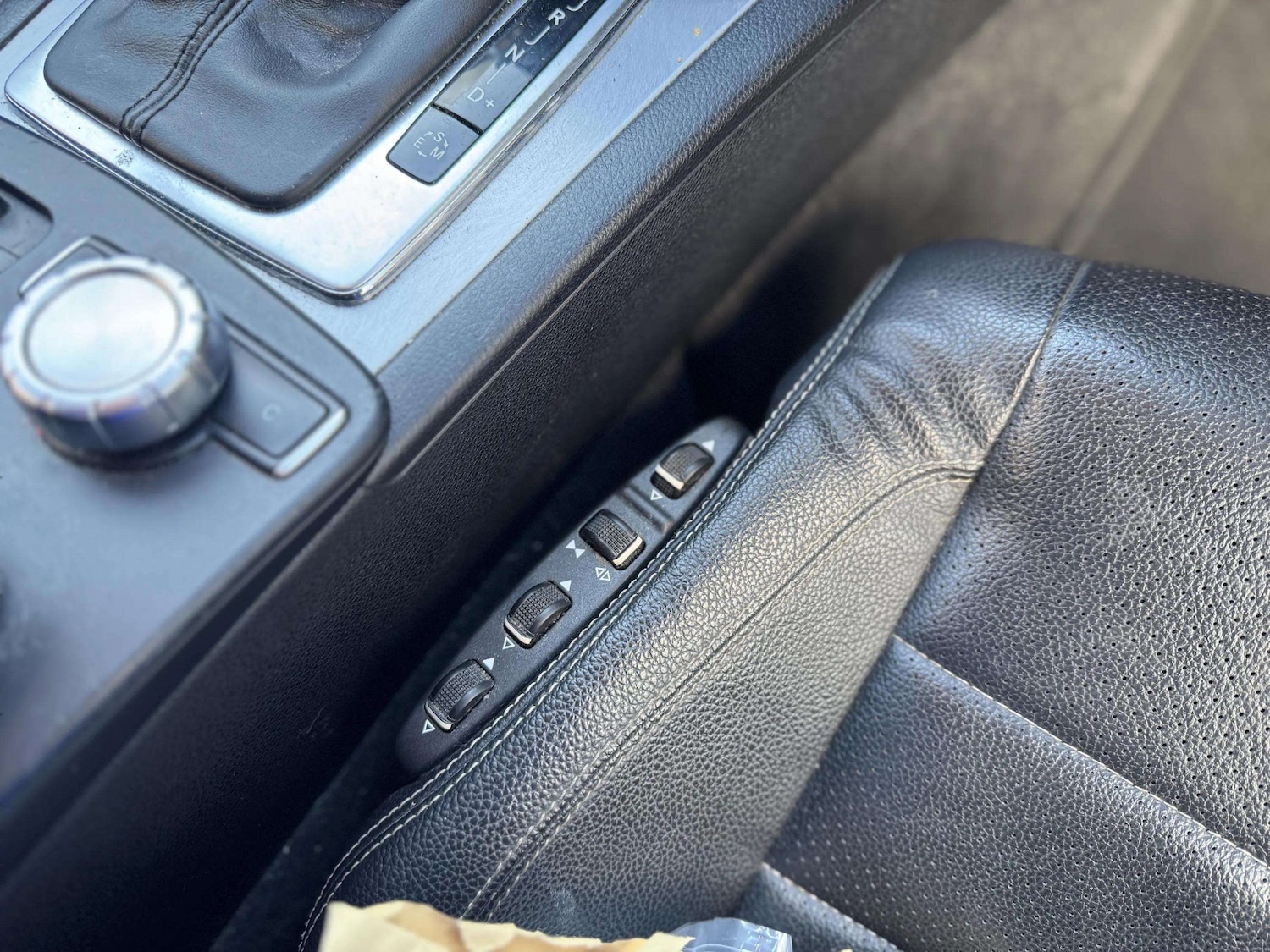 Used Mercedes-Benz E Class 2013 for sale - 76777366: Photo 39