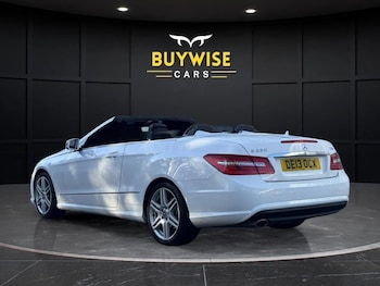 Used Mercedes-Benz E Class 2013 for sale - 76777366: Photo