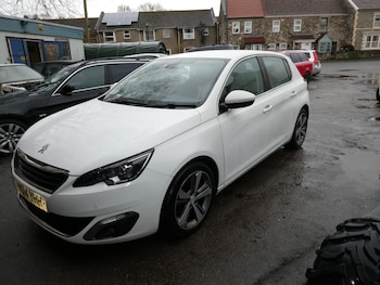 2014 (14) - 1.2 PureTech 130 Allure 5dr