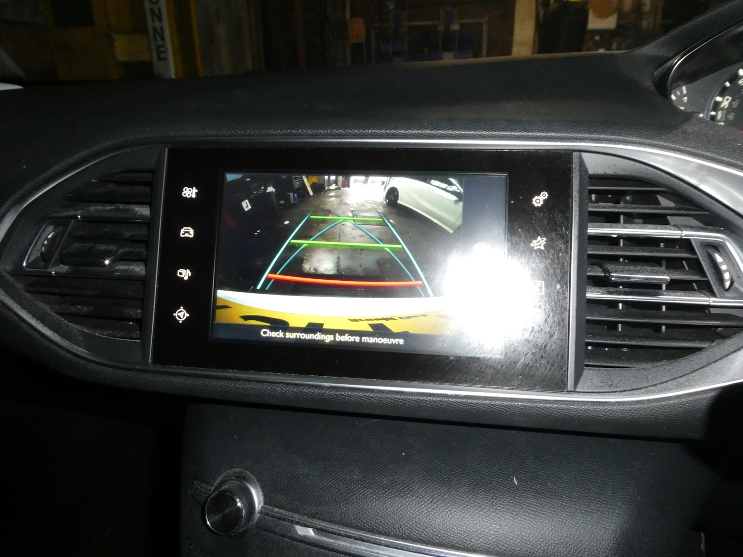 Used Peugeot 308 2014 for sale - 77528026: Photo 9