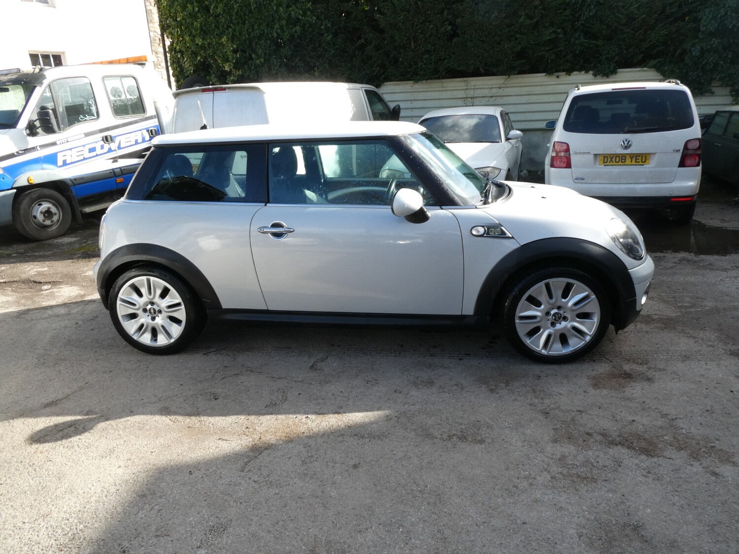 Used MINI Hatch 2009 for sale - 77832020: Photo 2