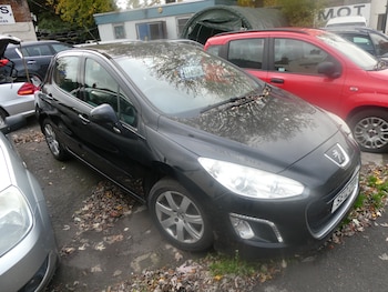 Used Peugeot 308 2012 for sale - 76450439: Photo