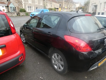 Used Peugeot 308 2012 for sale - 76450439: Photo