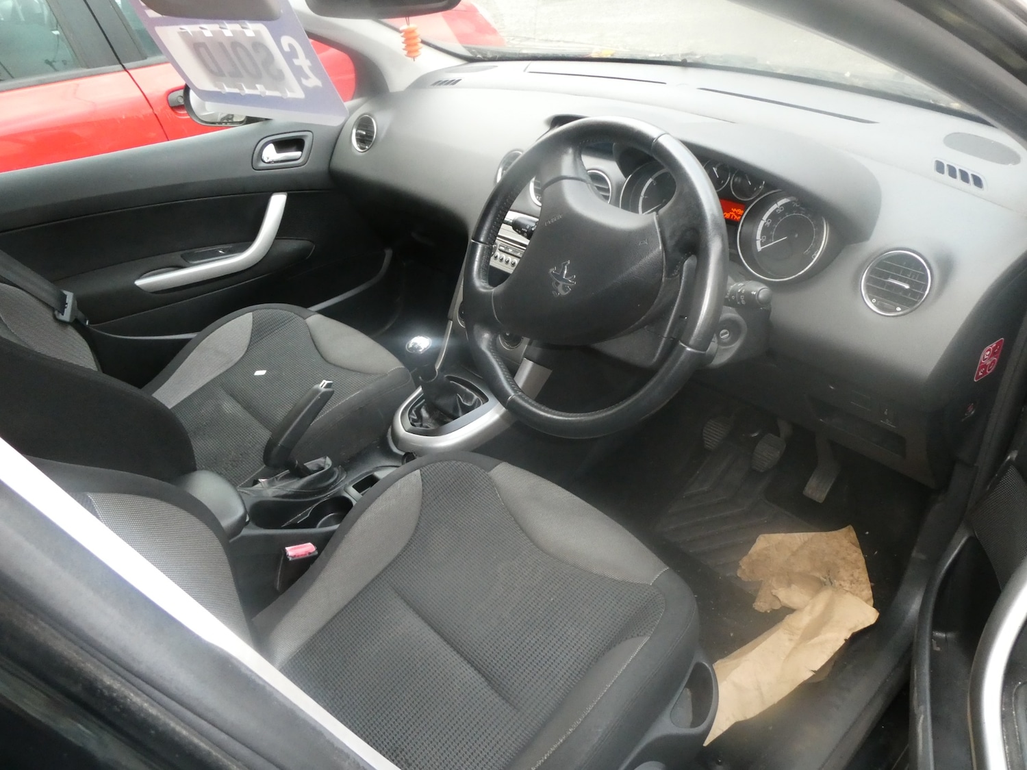 Used Peugeot 308 2012 for sale - 76450439: Photo 8