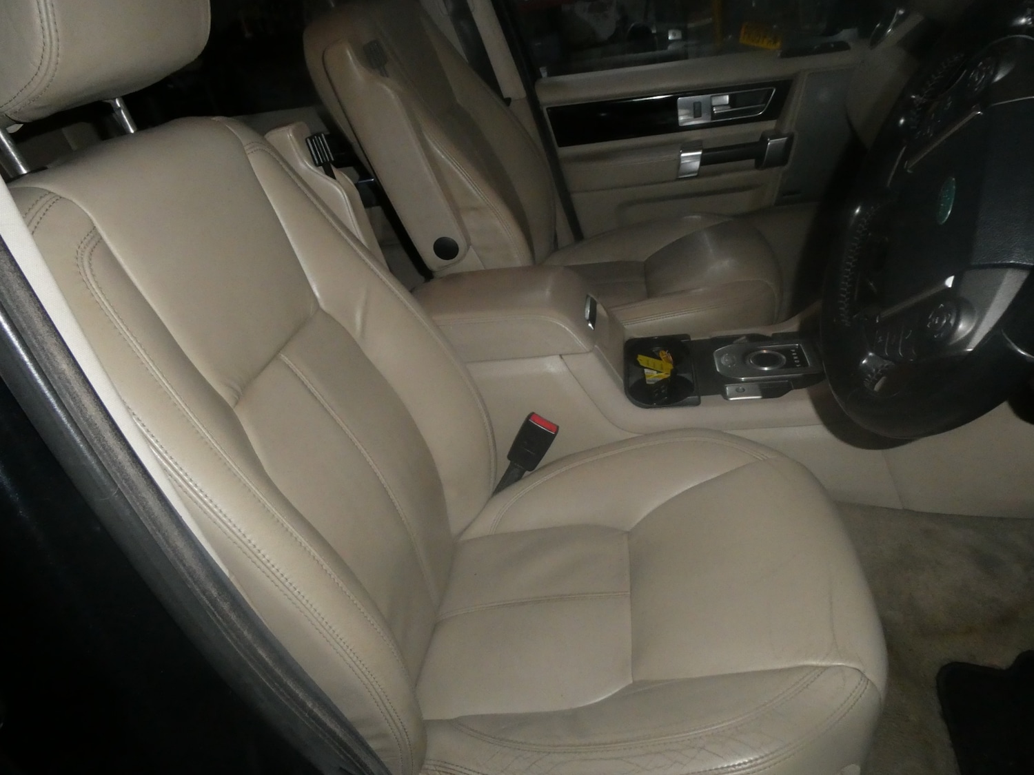 Used Land Rover Discovery 2011 for sale - 76809591: Photo 11