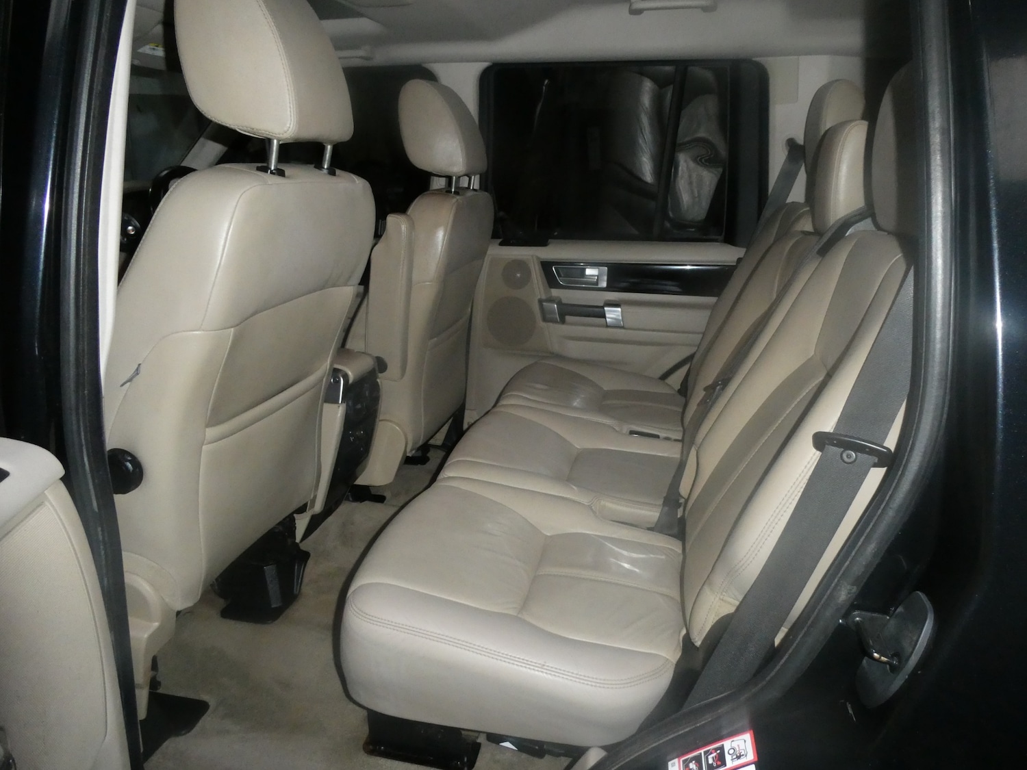 Used Land Rover Discovery 2011 for sale - 76809591: Photo 16