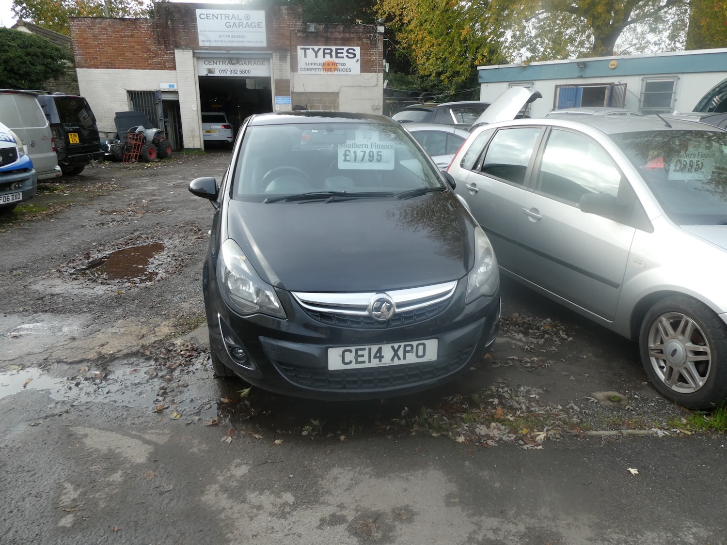Used Vauxhall Corsa 2014 for sale - 76404069: Photo 2