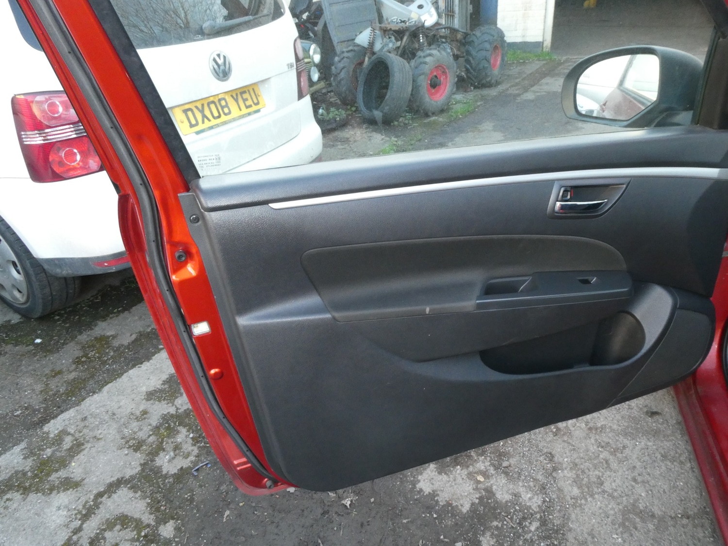 Used Suzuki Swift 2012 for sale - 77918229: Photo 11