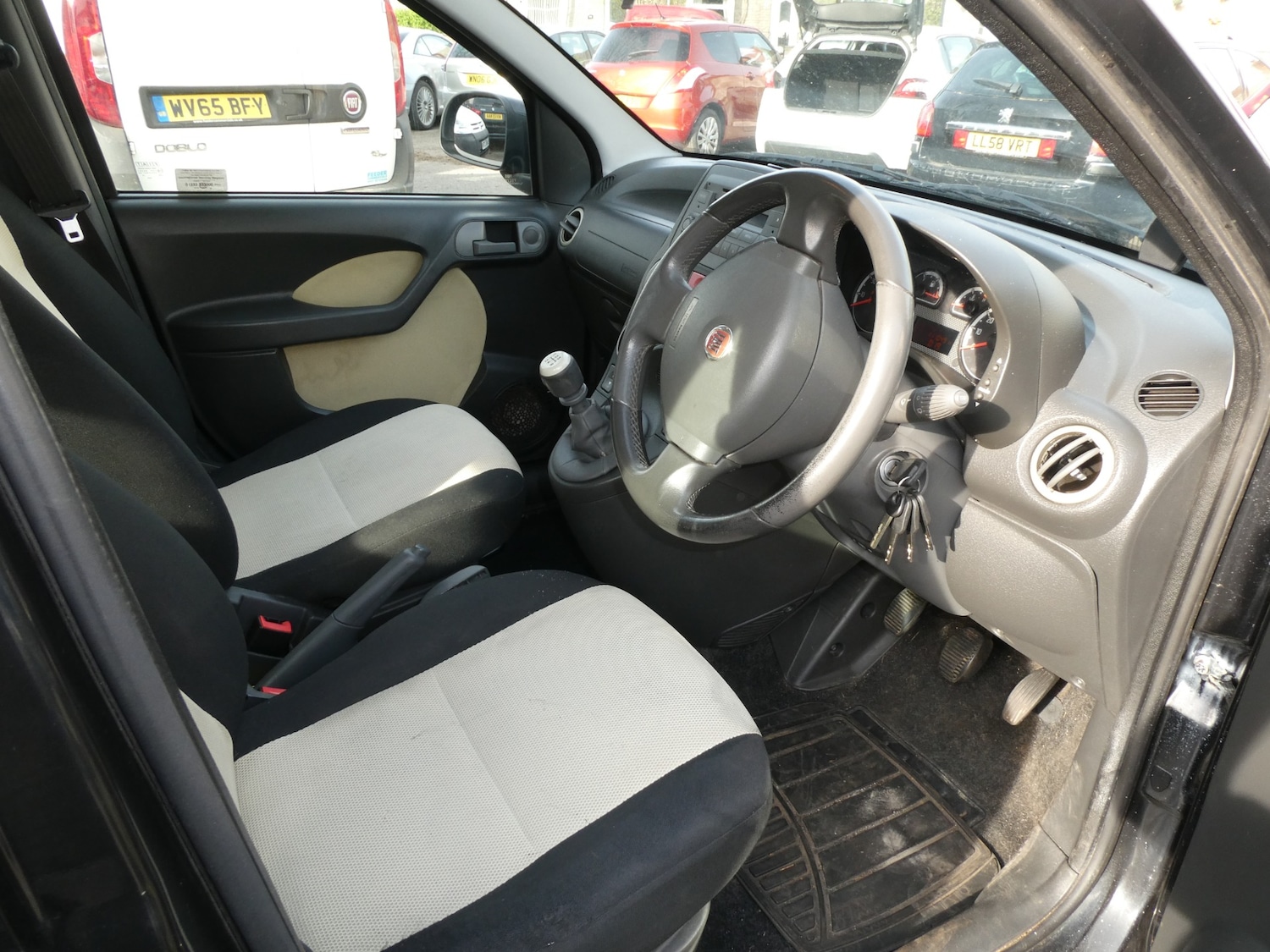 Used Fiat Panda 2010 for sale - 77964730: Photo 11