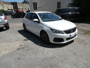 Used Peugeot 308 2018 for sale - 79262014: Photo