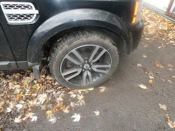 Used Land Rover Discovery 2011 for sale - 76541932: Photo