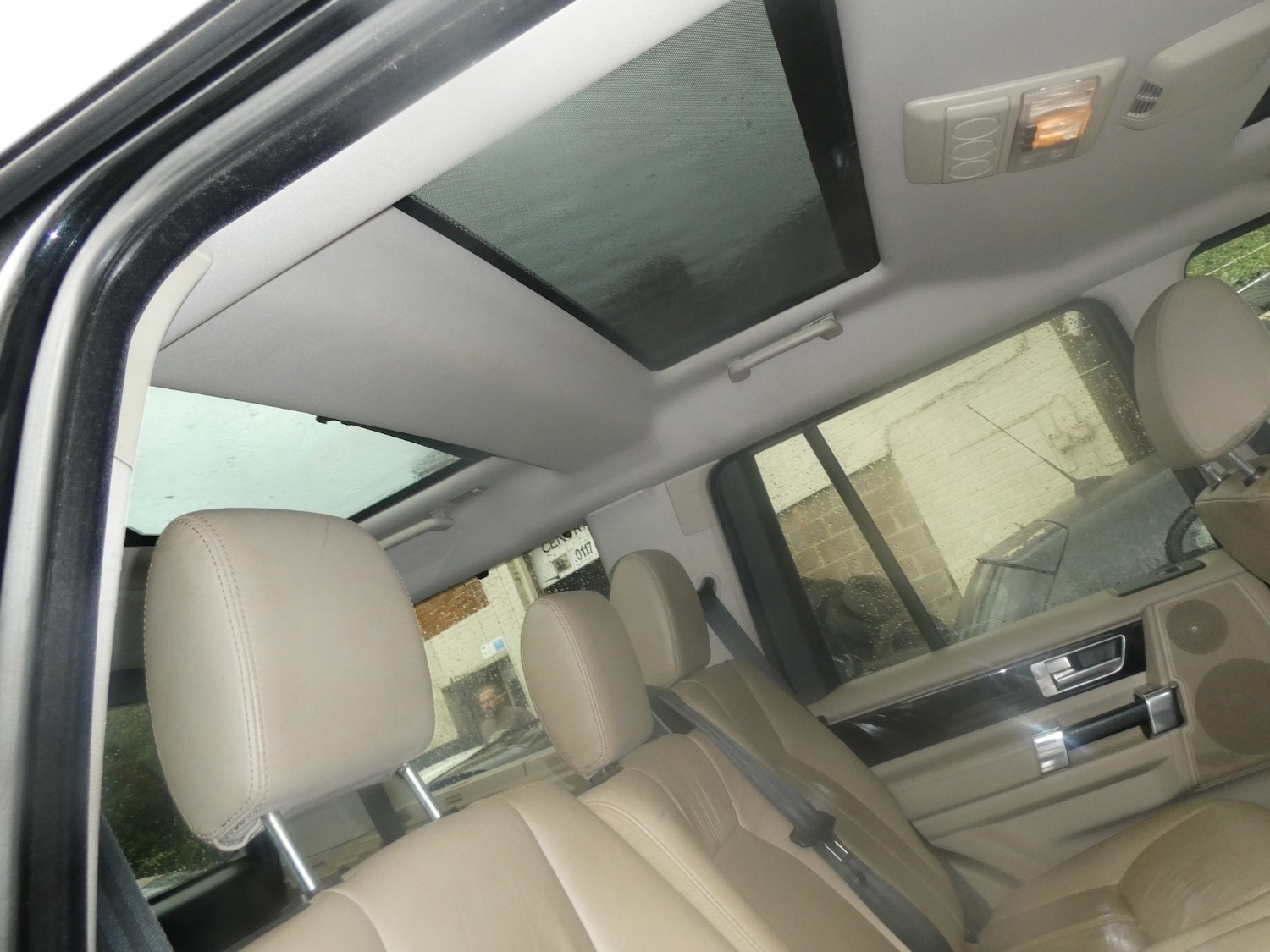 Used Land Rover Discovery 2011 for sale - 76541932: Photo 7