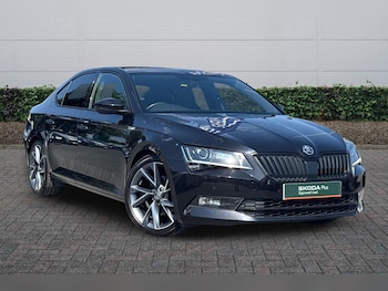 Used Skoda Superb 2019 for sale - 79449307: Photo