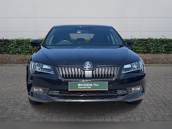 Used Skoda Superb 2019 for sale - 79449307: Photo