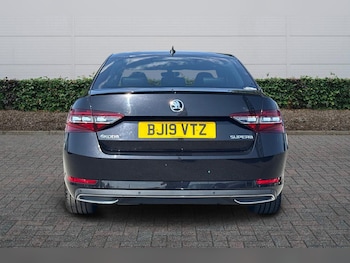 Used Skoda Superb 2019 for sale - 79449307: Photo