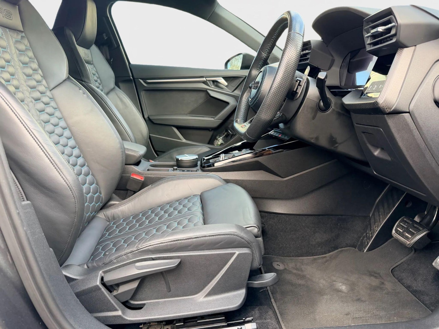 Used Audi RS3 2022 for sale - 76671329: Photo 16