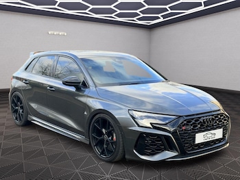 2022 (22) - RS 3 TFSI Quattro Carbon Black 5dr S Tronic