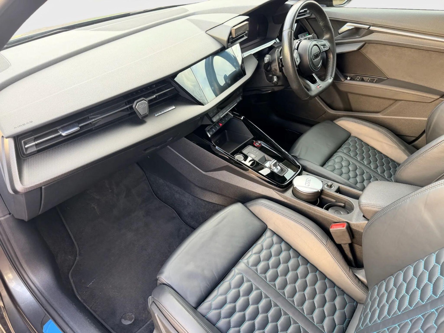 Used Audi RS3 2022 for sale - 76671329: Photo 24