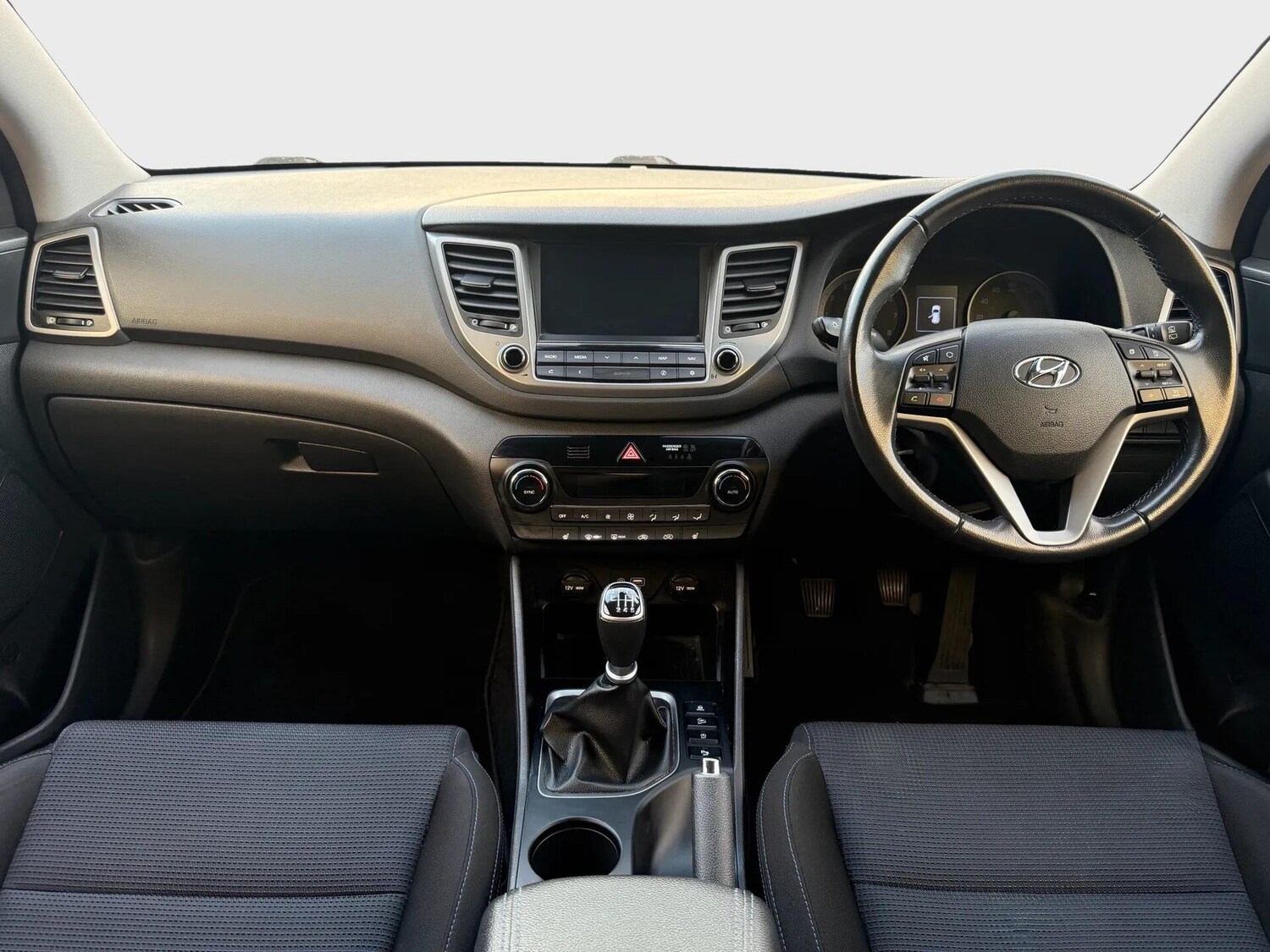 Used Hyundai TUCSON 2017 for sale - 76071850: Photo 27