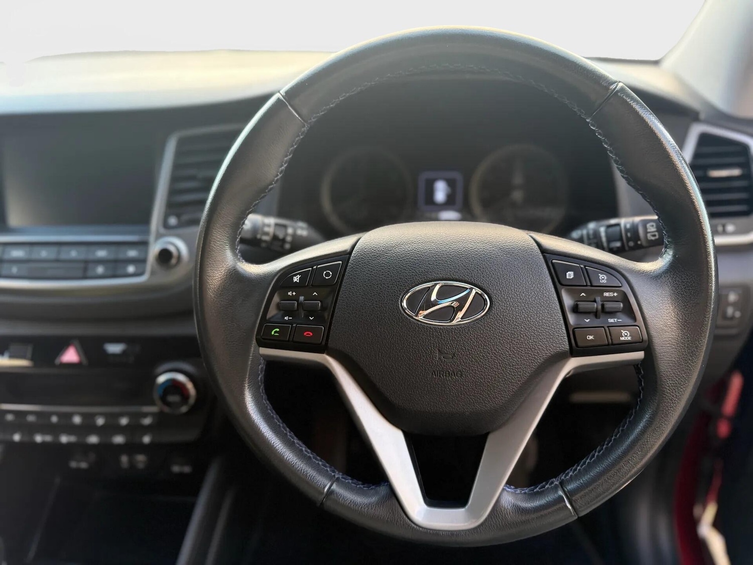 Used Hyundai TUCSON 2017 for sale - 76071850: Photo 28