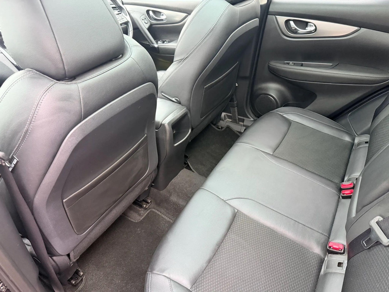 Used Nissan Qashqai 2017 for sale - 77029348: Photo 16