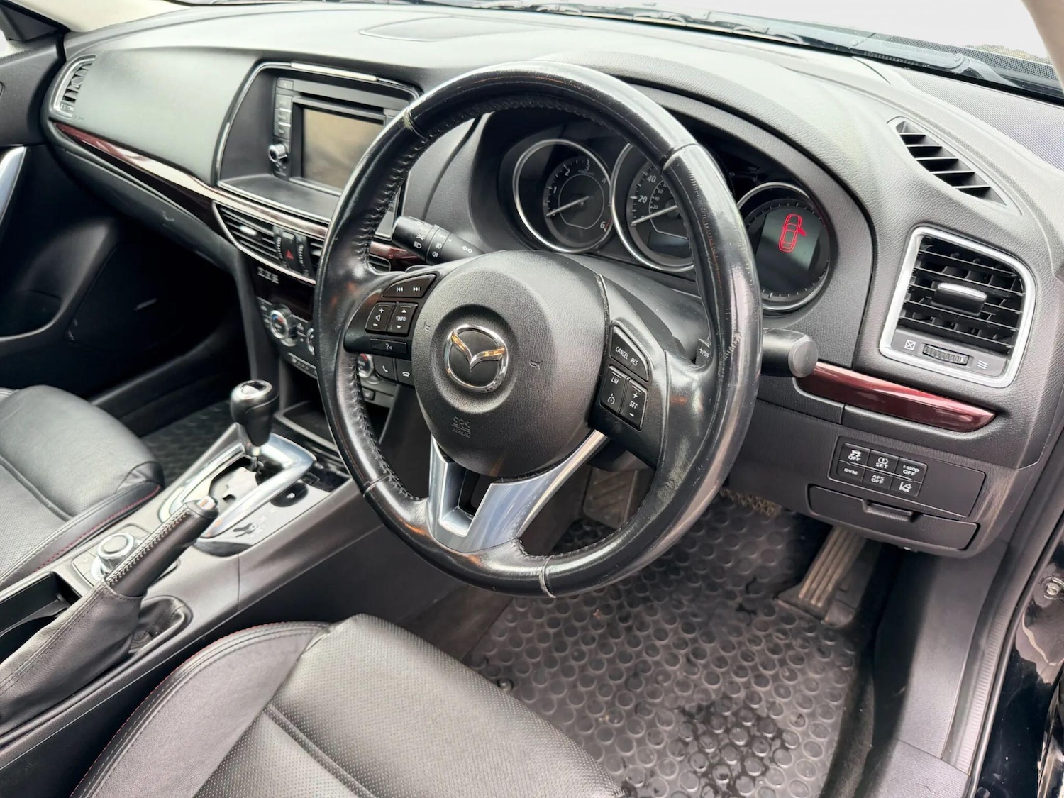 Used Mazda Mazda6 2015 for sale - 76550846: Photo 10