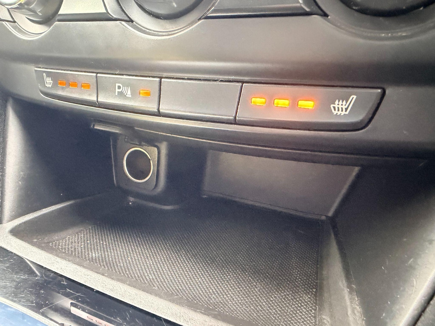 Used Mazda Mazda6 2015 for sale - 76550846: Photo 29