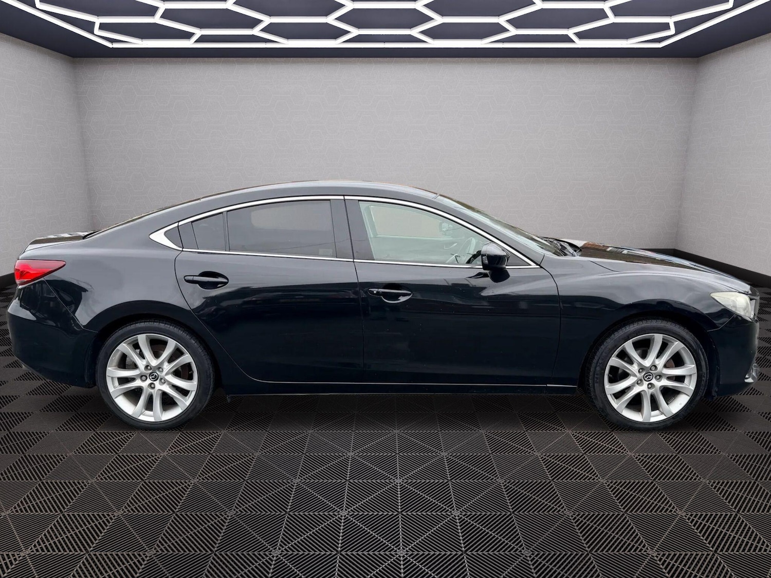 Used Mazda Mazda6 2015 for sale - 76550846: Photo 3