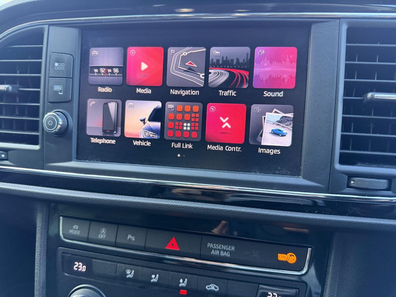 Used SEAT Leon 2019 for sale - 77015249: Photo 32