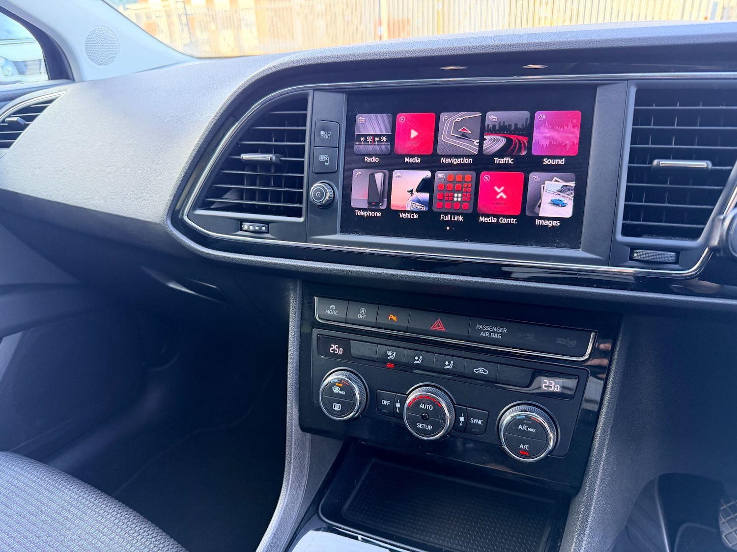 Used SEAT Leon 2019 for sale - 77015249: Photo 37