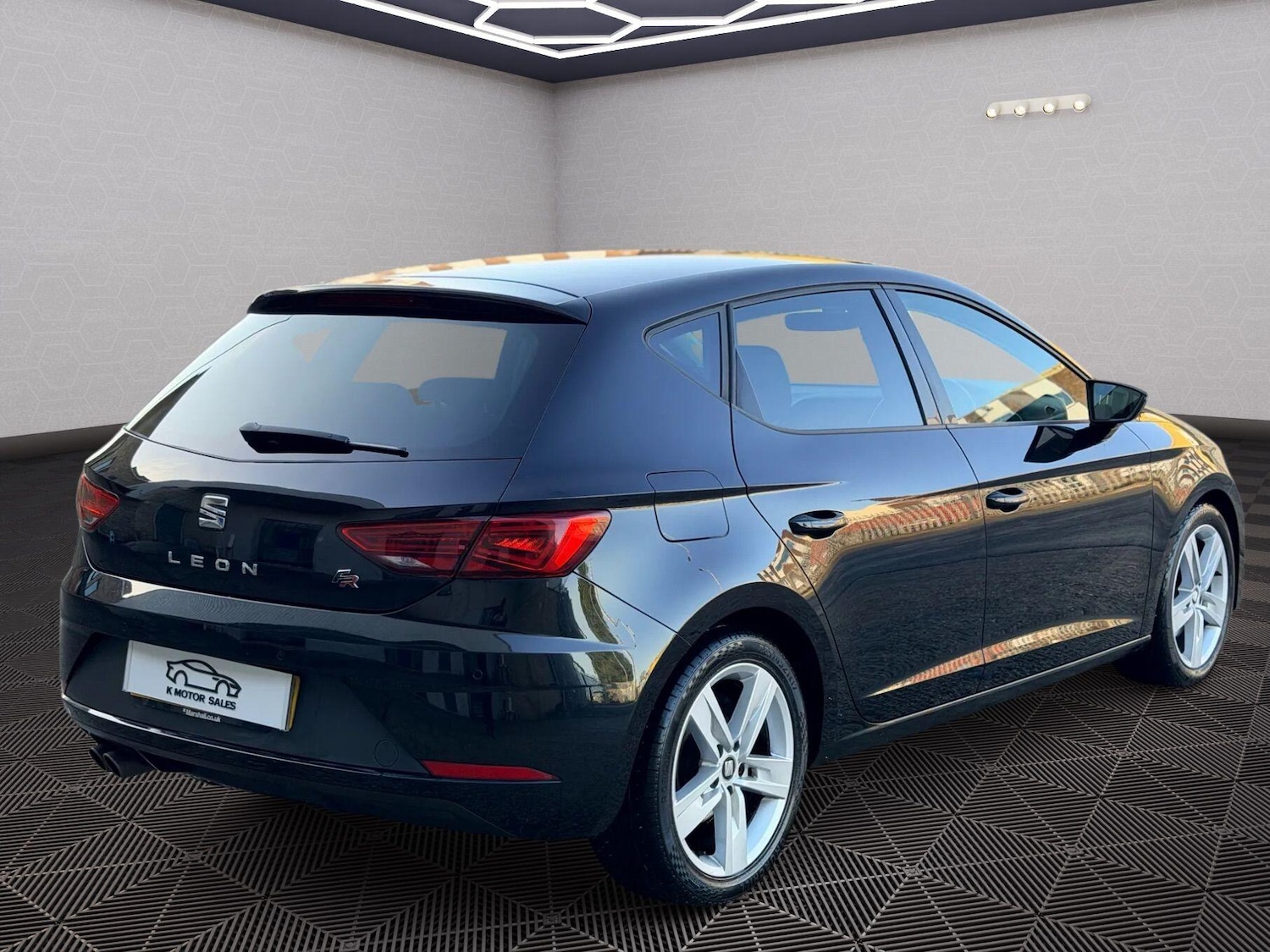 Used SEAT Leon 2019 for sale - 77015249: Photo 4