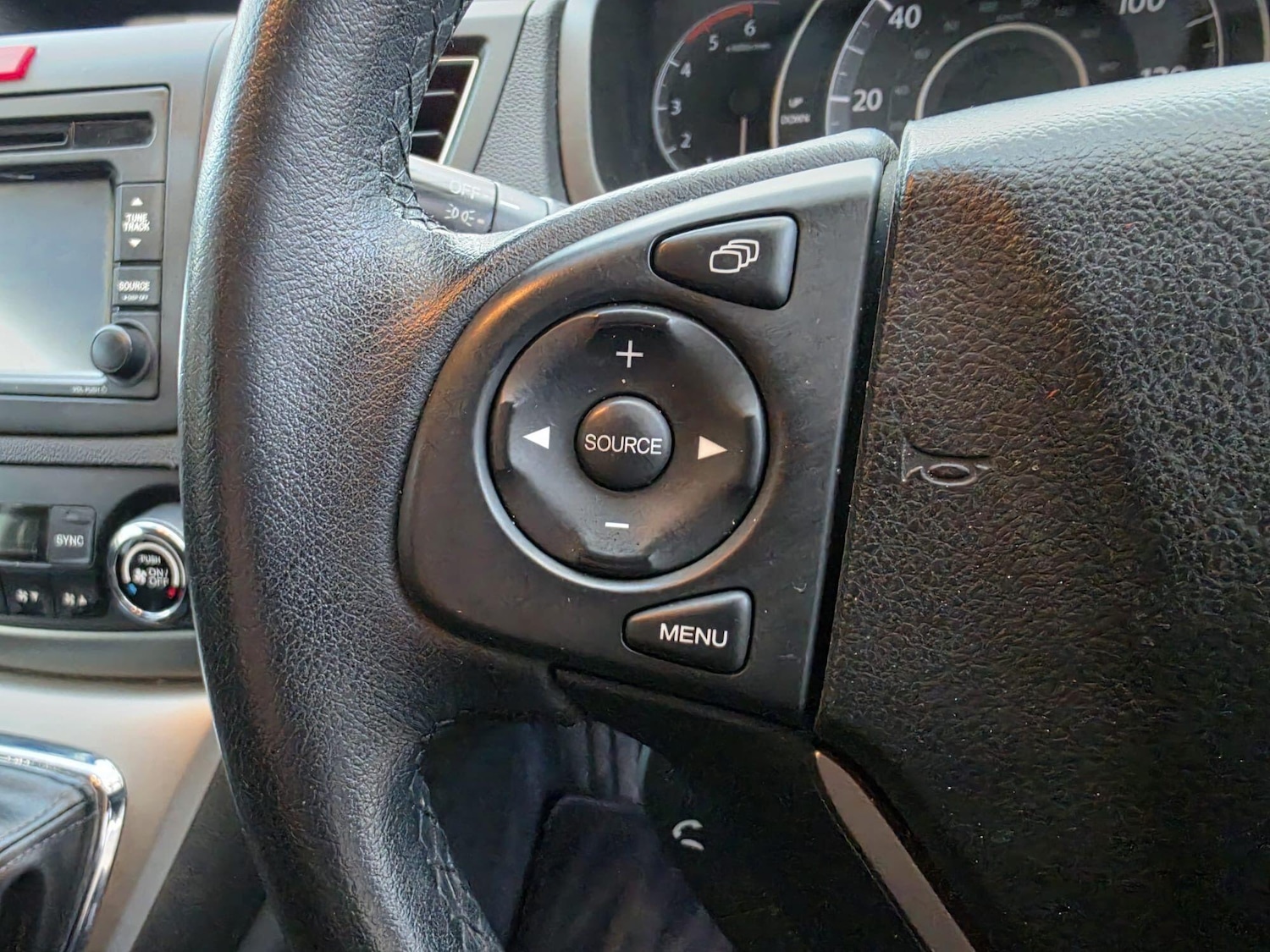 Used Honda CR-V 2014 for sale - 78086047: Photo 23