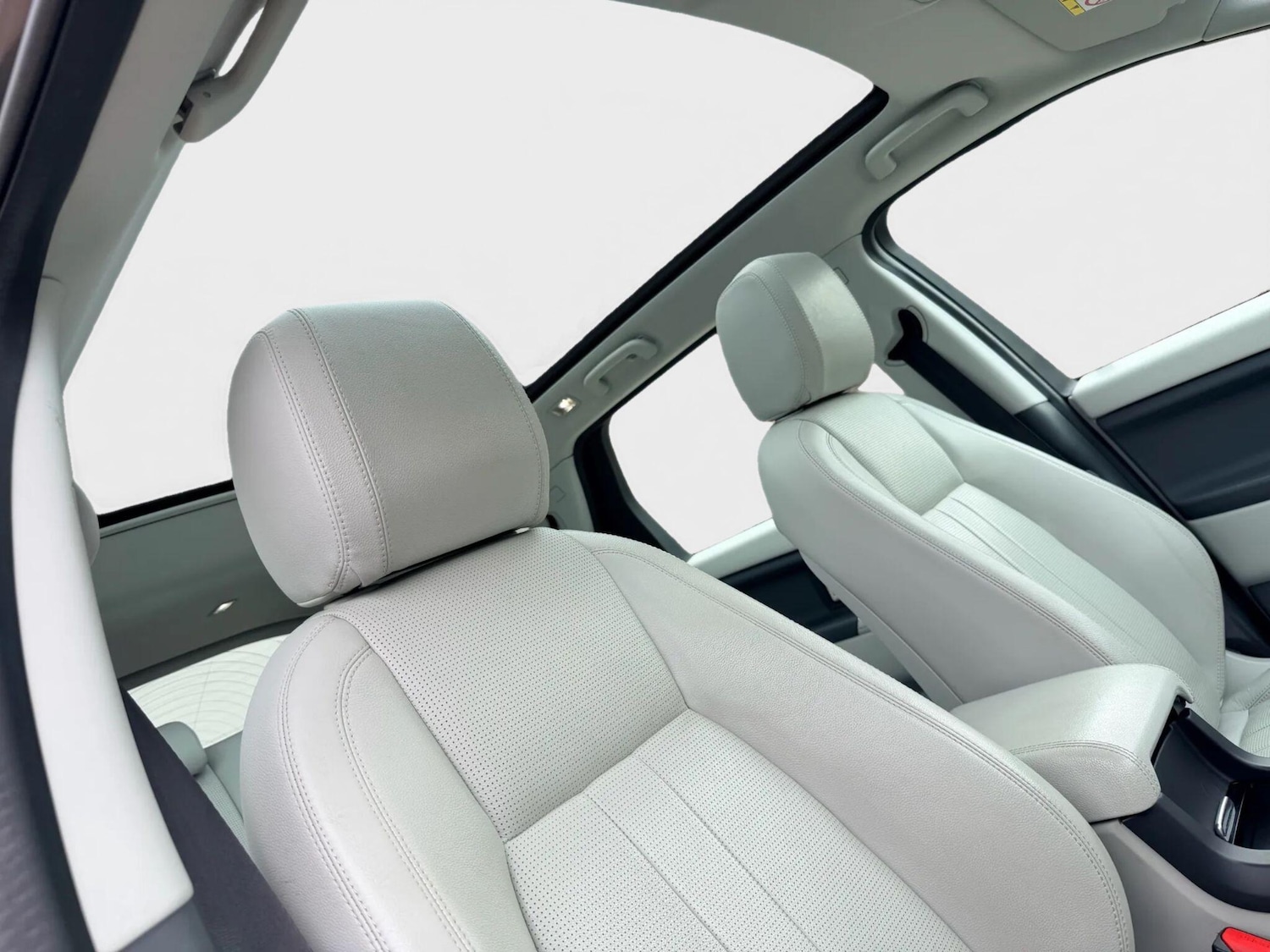 Used Land Rover Discovery Sport 2019 for sale - 76990425: Photo 17