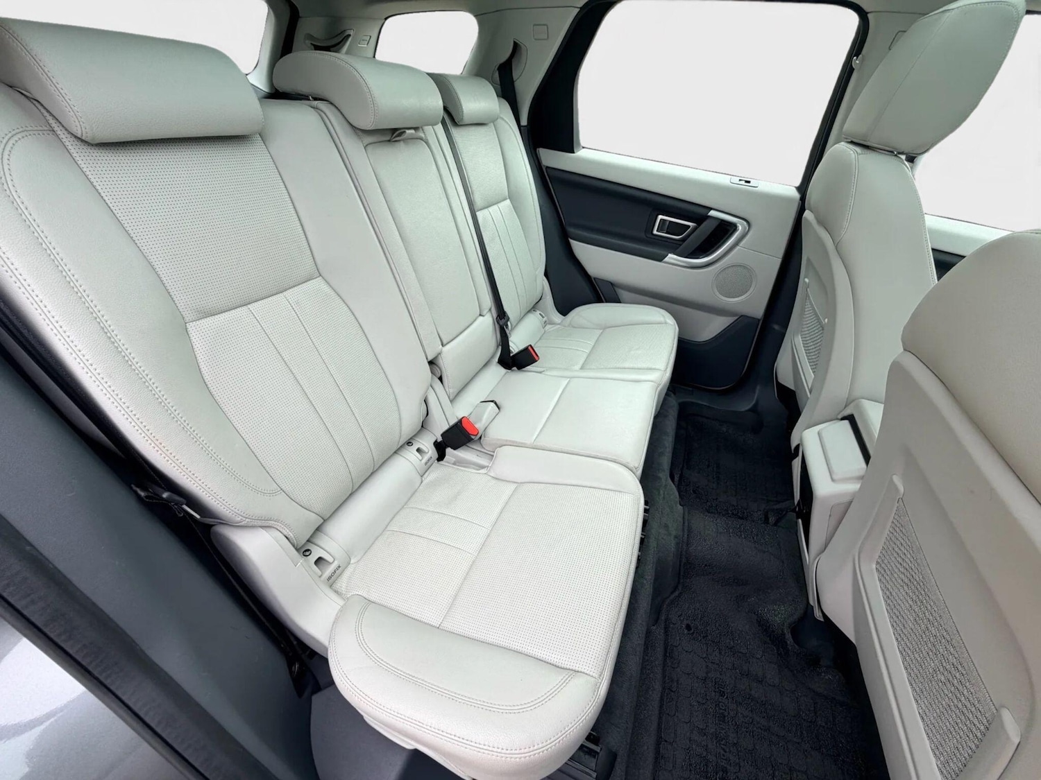 Used Land Rover Discovery Sport 2019 for sale - 76990425: Photo 20