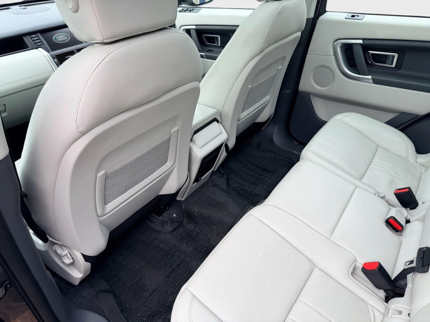 Used Land Rover Discovery Sport 2019 for sale - 76990425: Photo 22