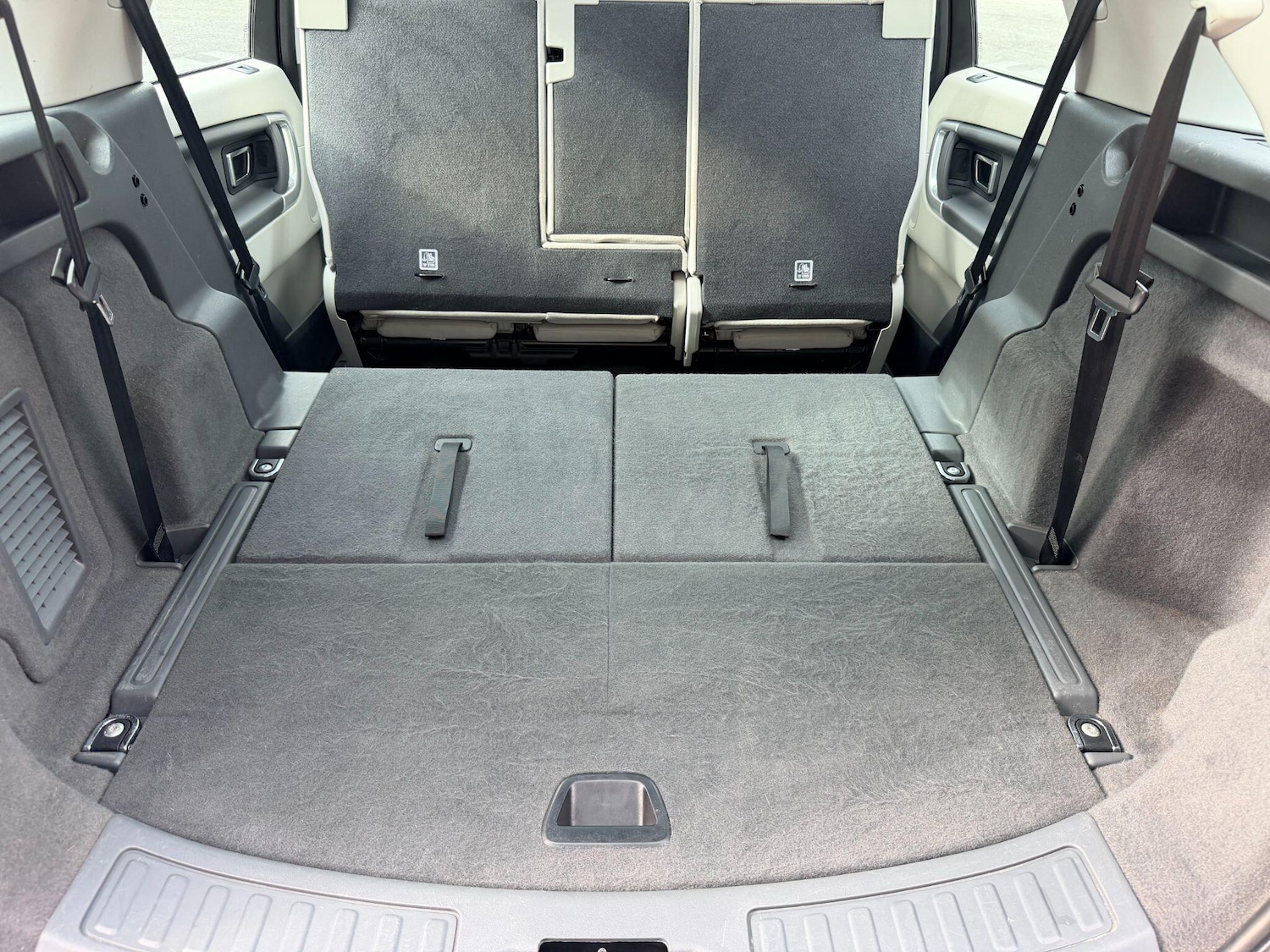 Used Land Rover Discovery Sport 2019 for sale - 76990425: Photo 30